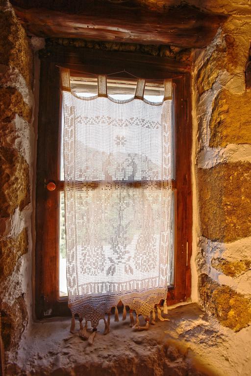 Aparthotel Aspros Potamos Makrýgialos Esterno foto