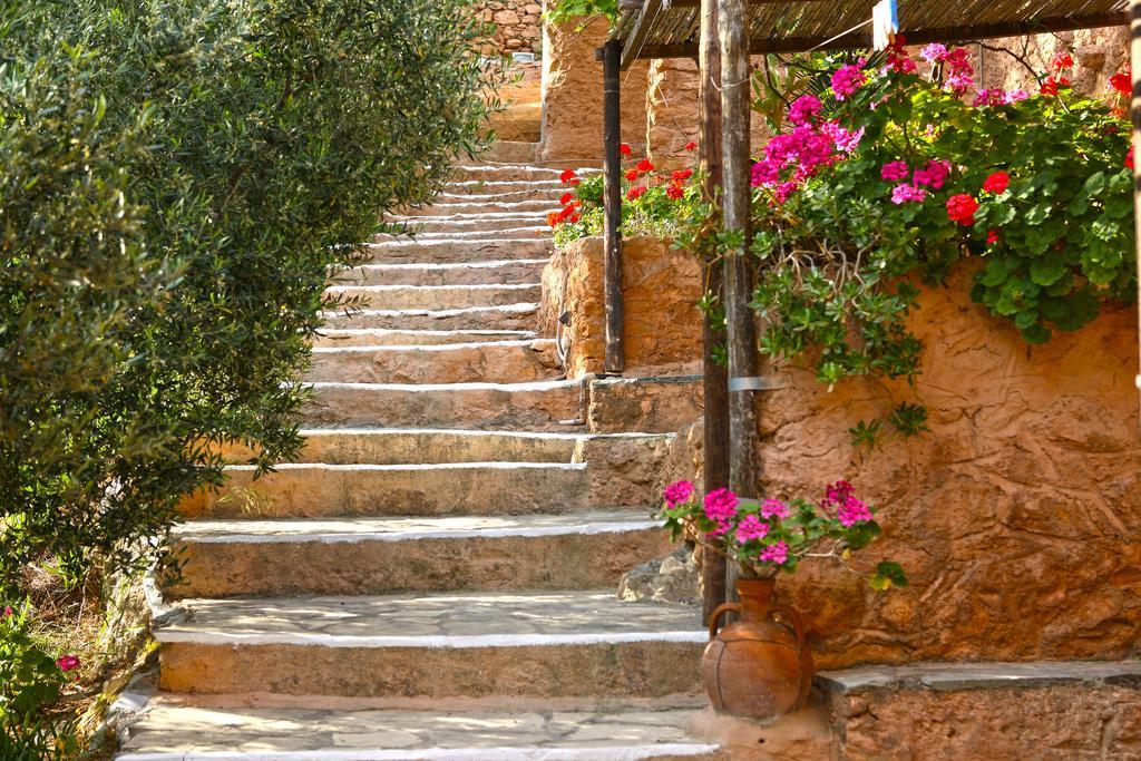 Aparthotel Aspros Potamos Makrýgialos Esterno foto