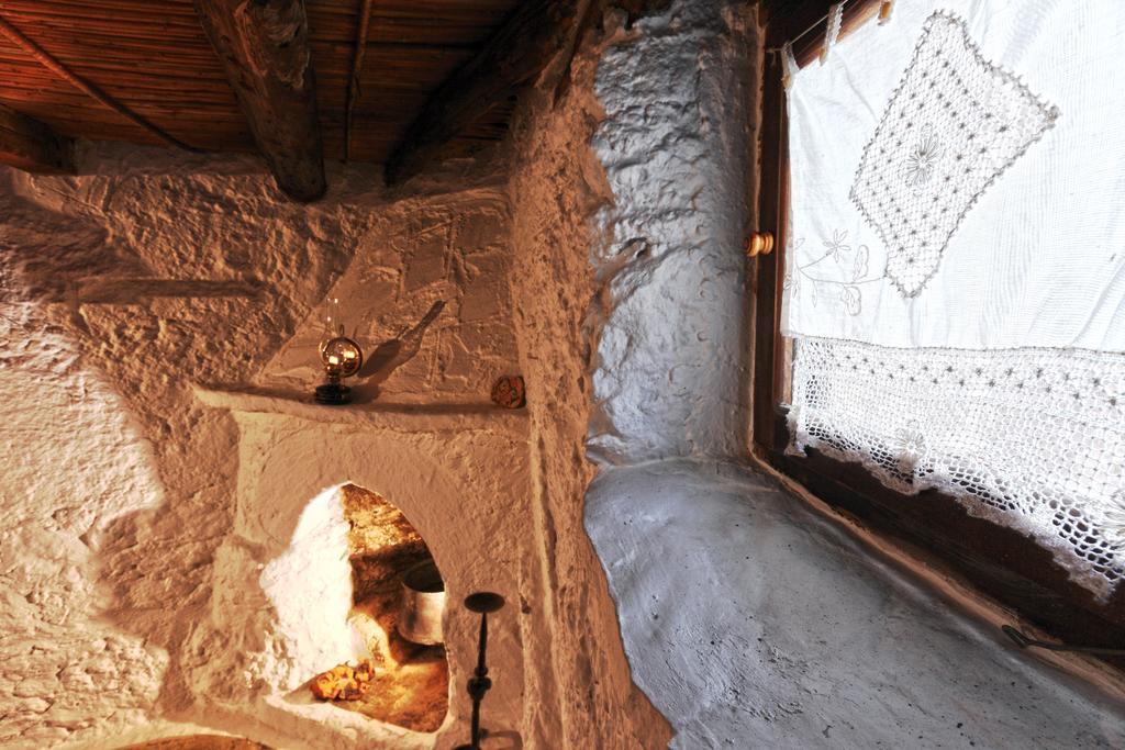 Aparthotel Aspros Potamos Makrýgialos Esterno foto