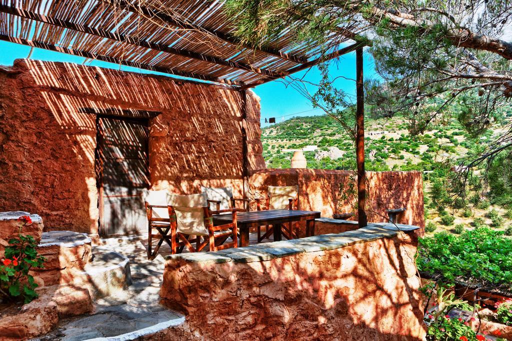 Aparthotel Aspros Potamos Makrýgialos Esterno foto