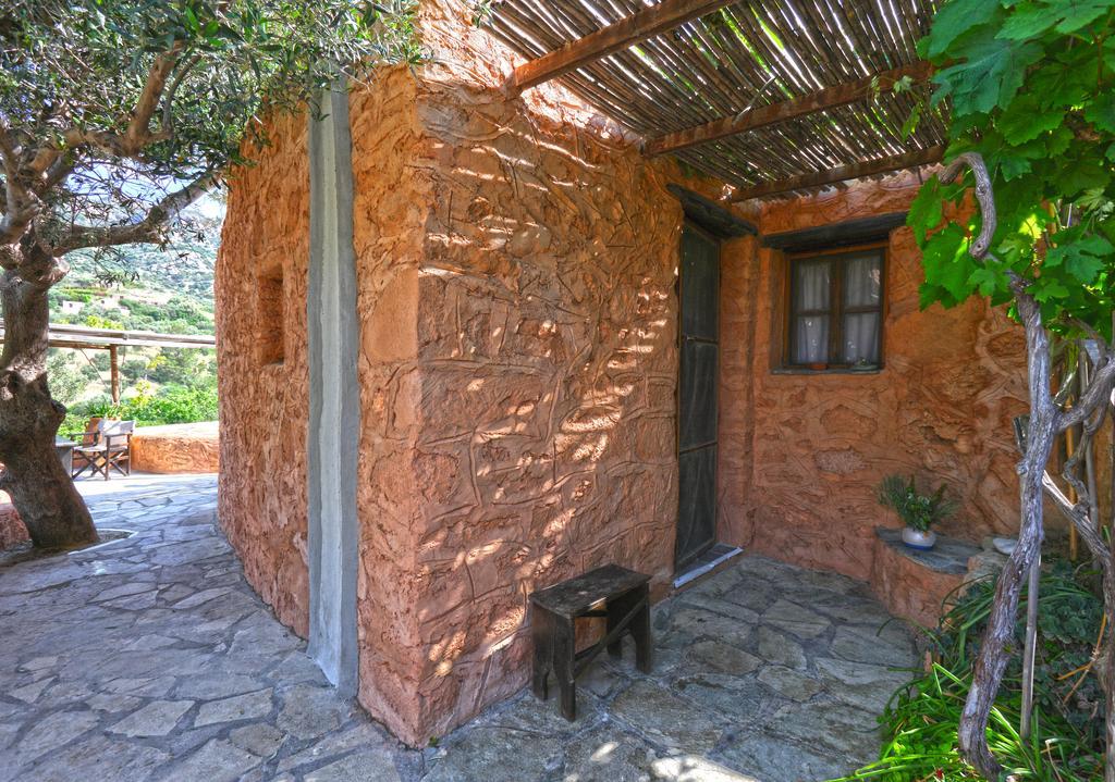 Aparthotel Aspros Potamos Makrýgialos Esterno foto